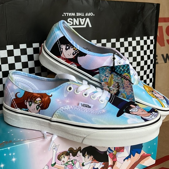 Vans Authentic Pretty Guardians & Tuxedo Mask Sailor Moon Men’s sneakers - Picture 7 of 16